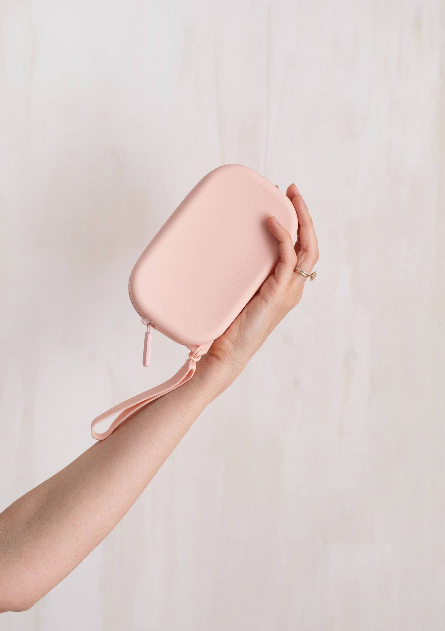 SWOON - SILICONE MAKE UP BAG - SMALL