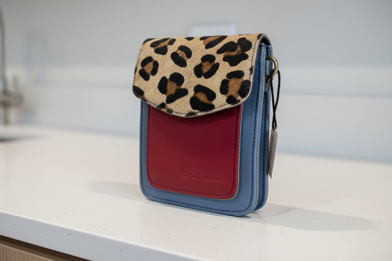 Multicolored wallet with leopard print flap