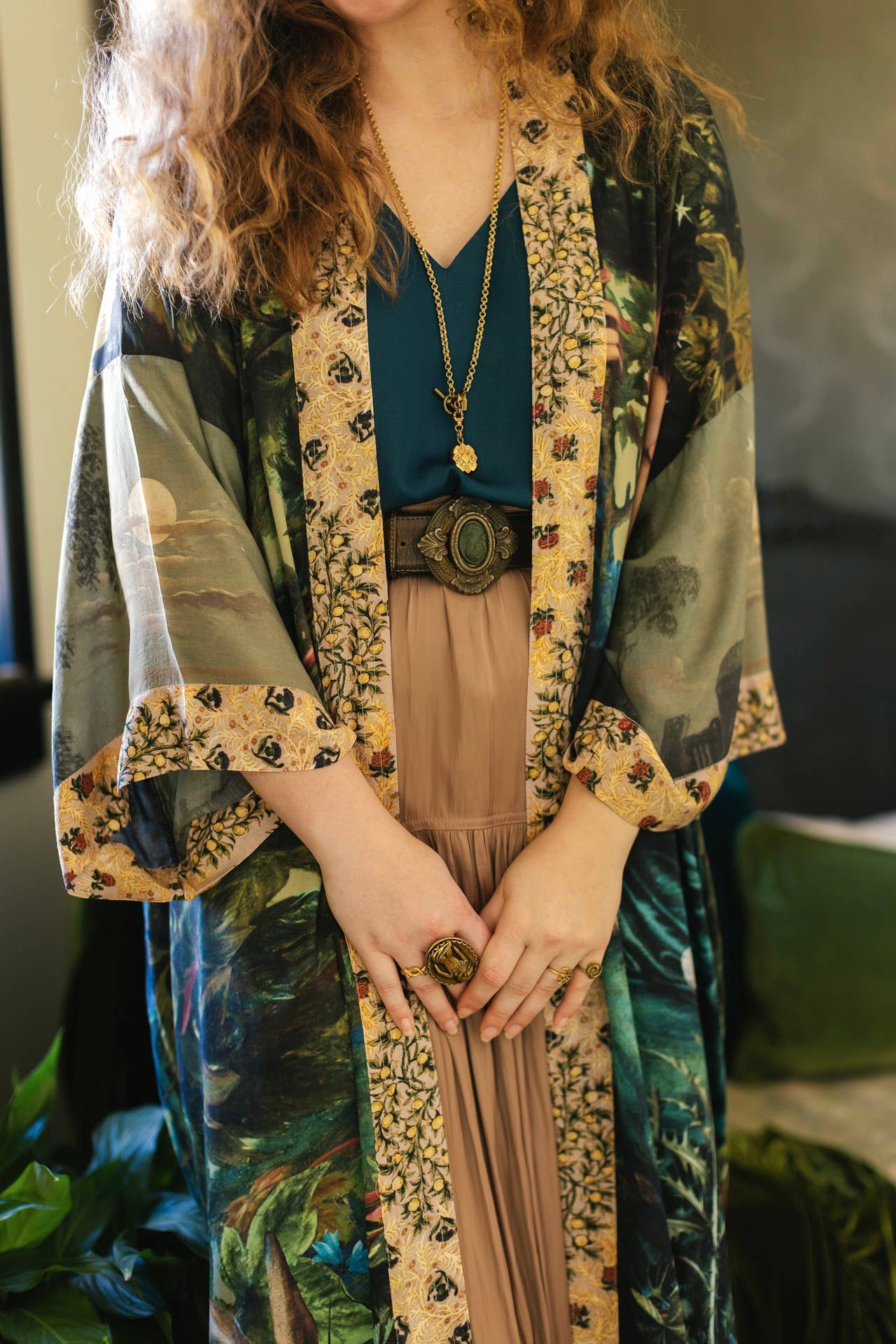 Bella Notte Opera Duster Kimono Robe w/Rabbit & Moon - Suttles & Seawinds