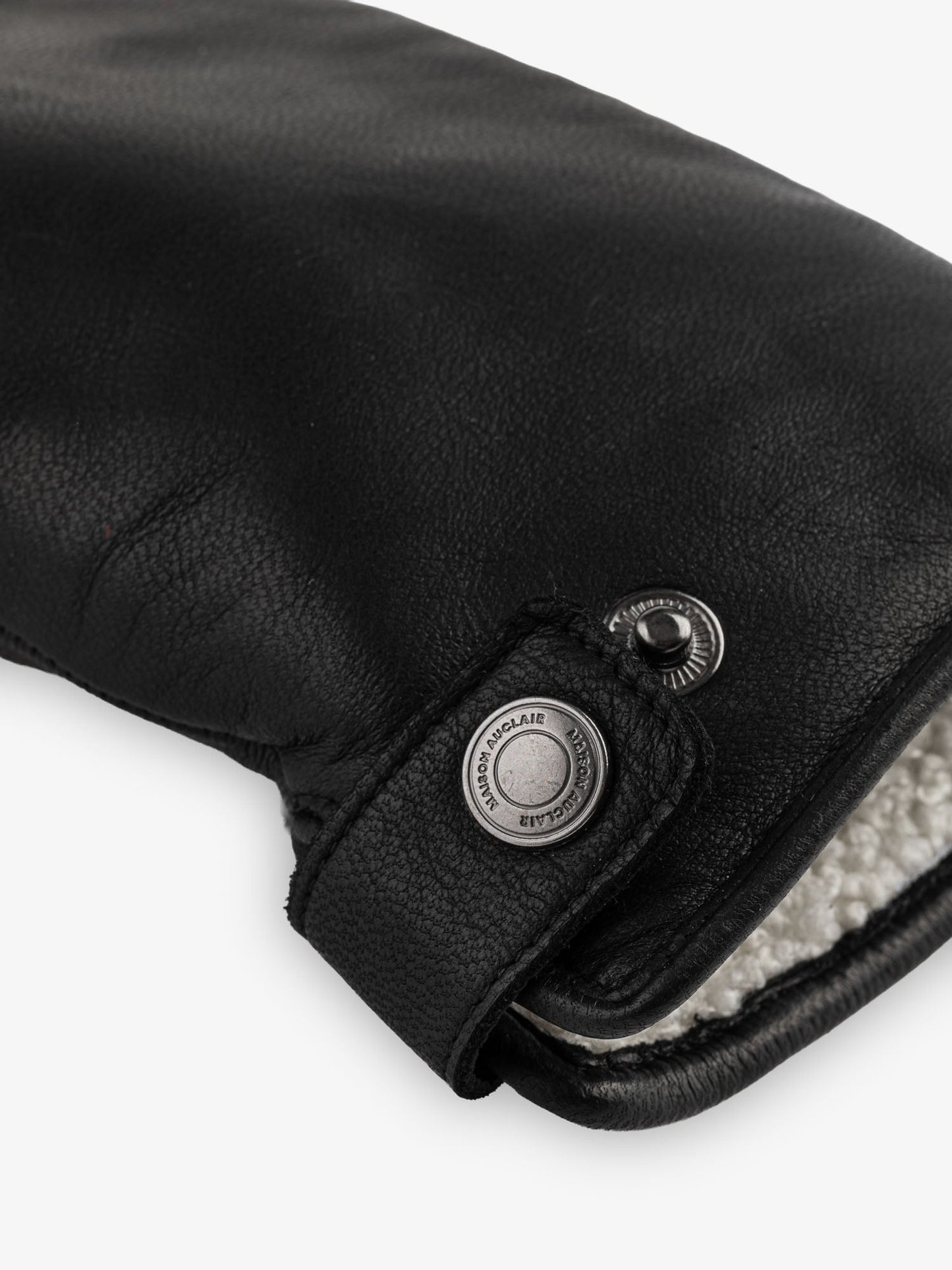 Auclair Felix Glove in black, detail
