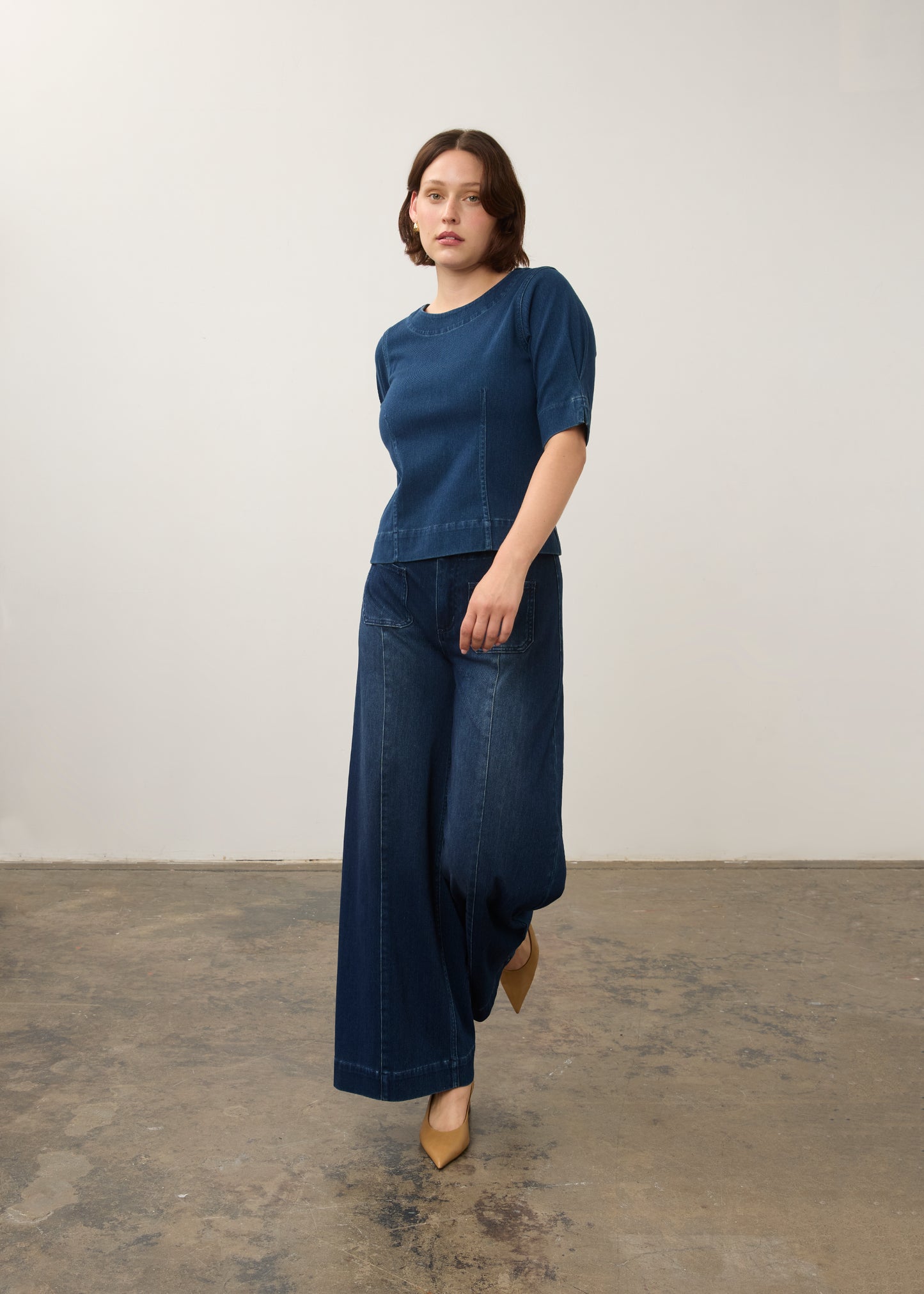 Elbow Sleeve Top