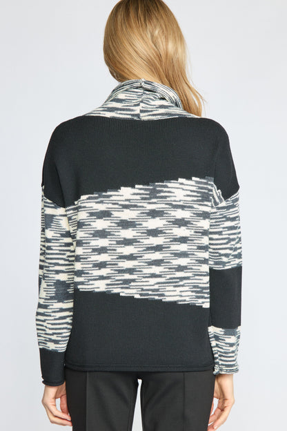 Panarama Turtleneck in Black