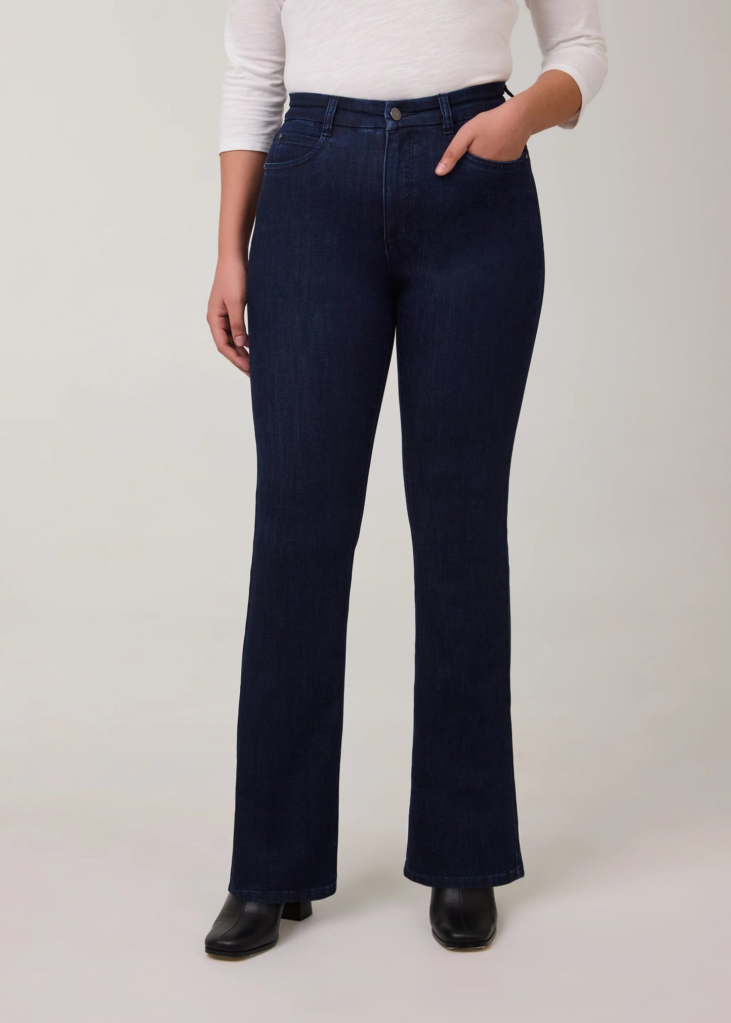 Petite Peggy Bootcut