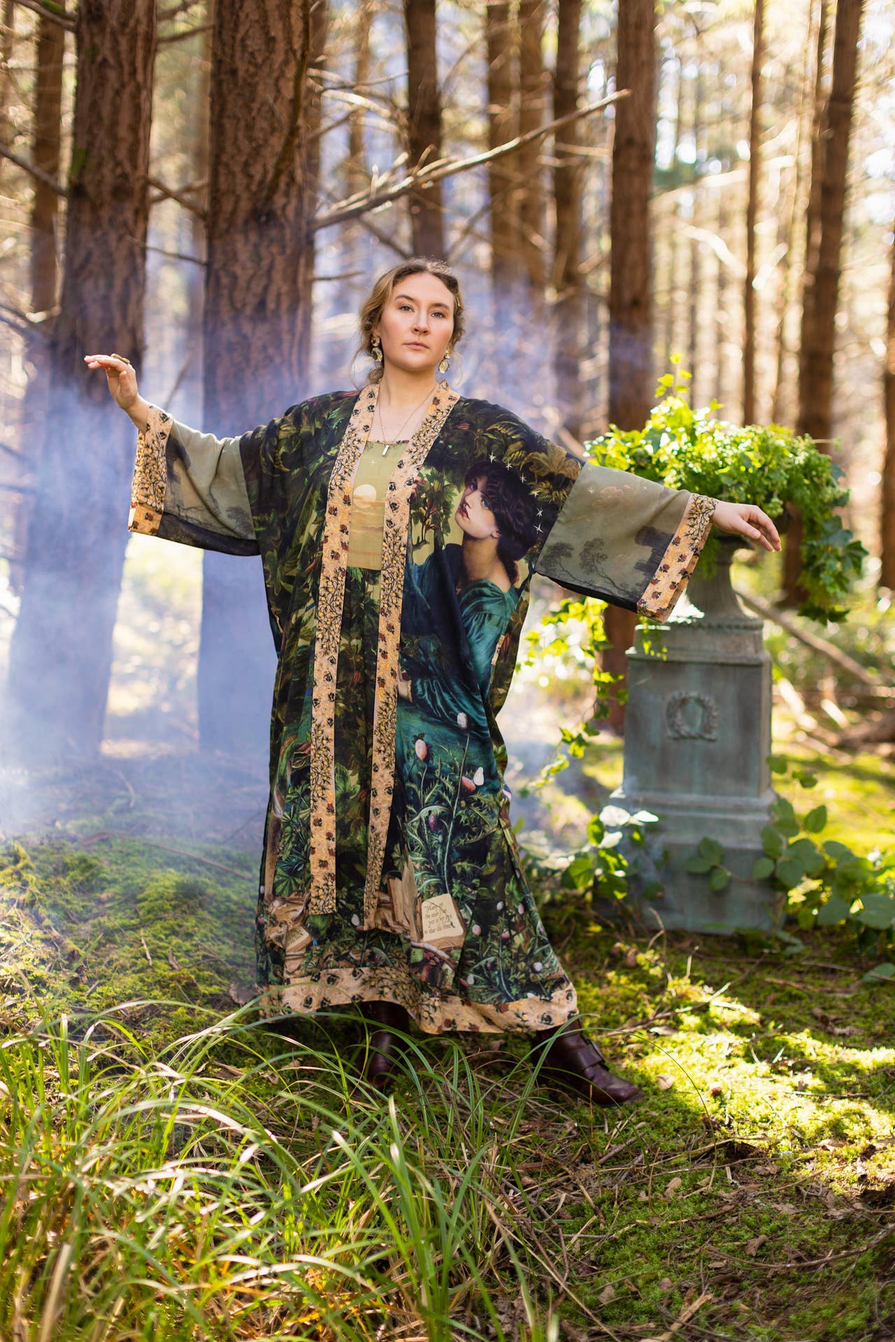 Bella Notte Opera Duster Kimono Robe w/Rabbit & Moon - Suttles & Seawinds