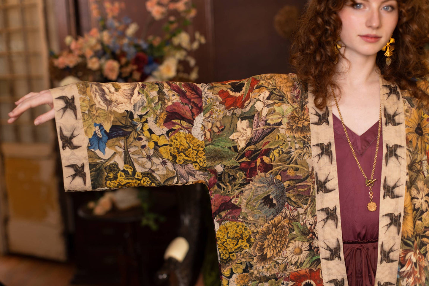 Golden Hour Pixie Duster Cropped Kimono w/ Florals - Suttles & Seawinds