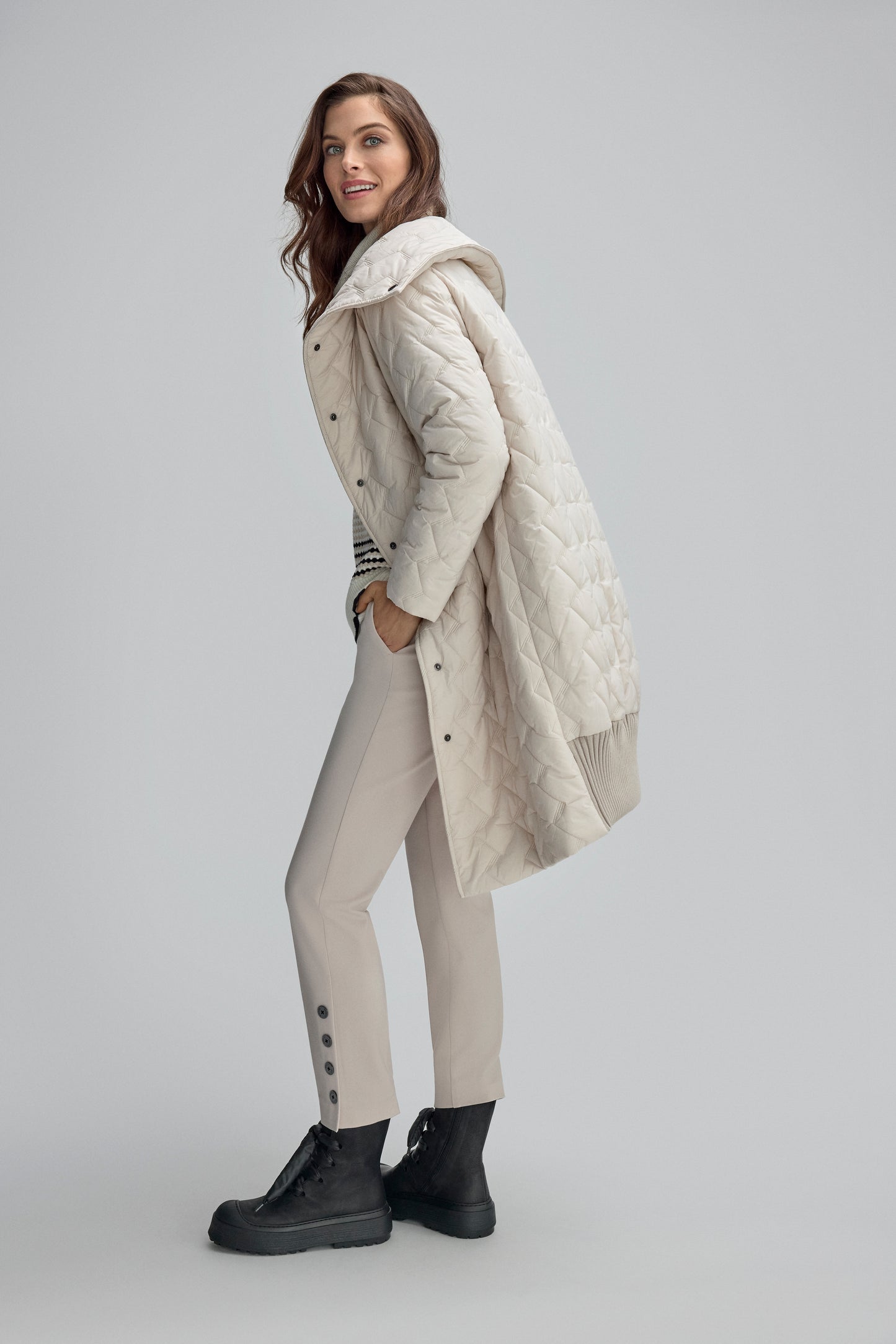 ATELIER - QUILTED COAT