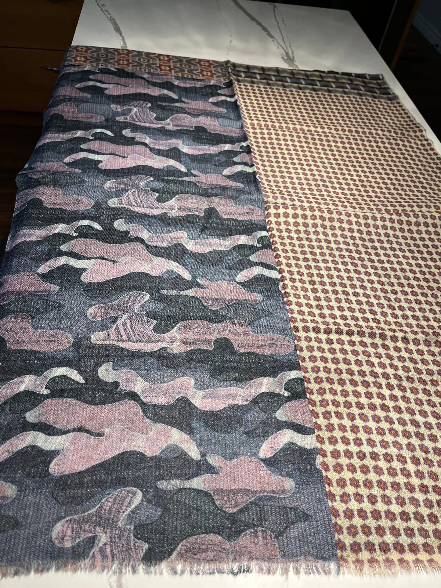 RADIANCE - DIGITAL WOOL & SILK WOVEN SCARF