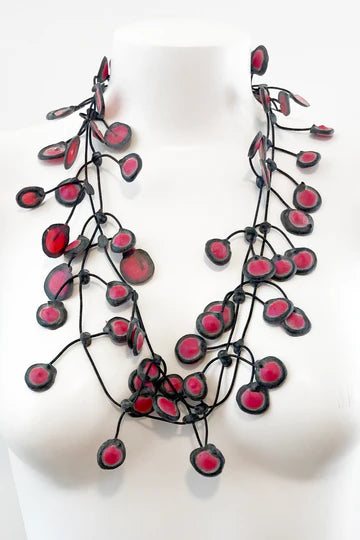 RECYCLED RUBBER NECKLACE