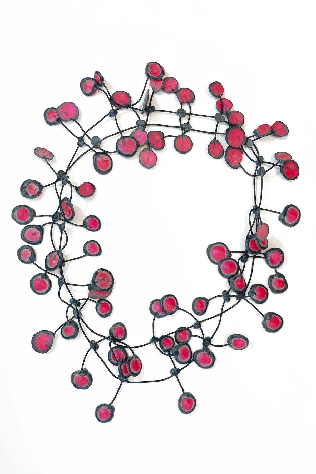 RECYCLED RUBBER NECKLACE