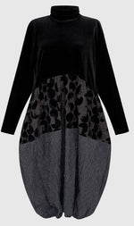 Load image into Gallery viewer, ALEMBIKA - VELVET BODICE DRESS
