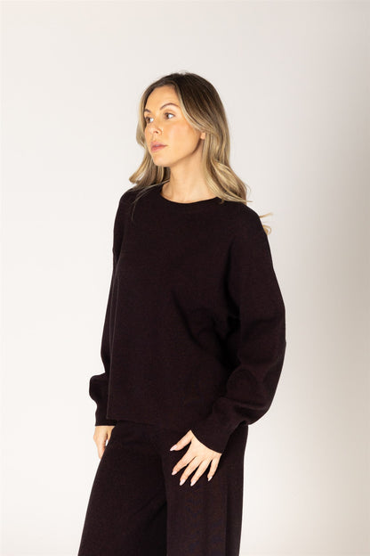Essentials Crew Pullover