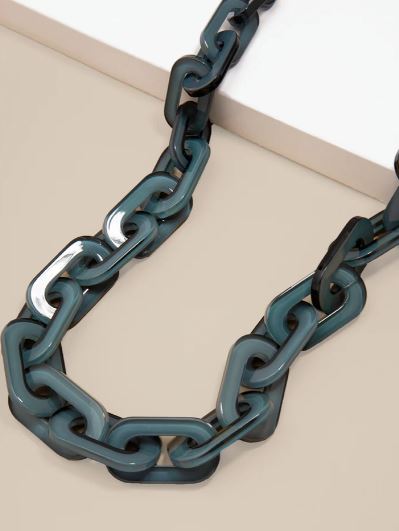 ZENZII- RESIN FLAT LINK NECKLACE