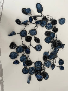 ANNEMIEKE BROENINK -BATIK FABRIC & RUBBER NECKLACE