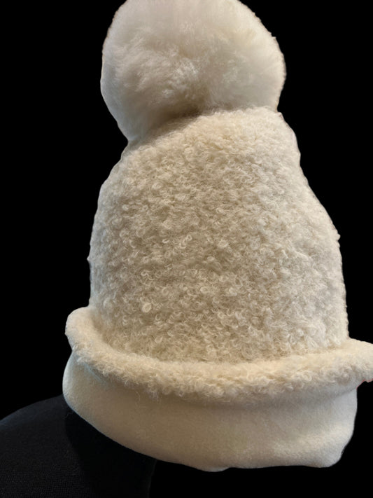 TRESART - BABY ALPACA HANDMADE HATS WITH POMPOM