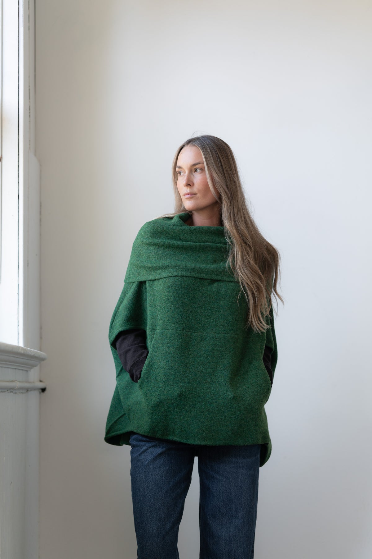 Kanga Cowl Capelet