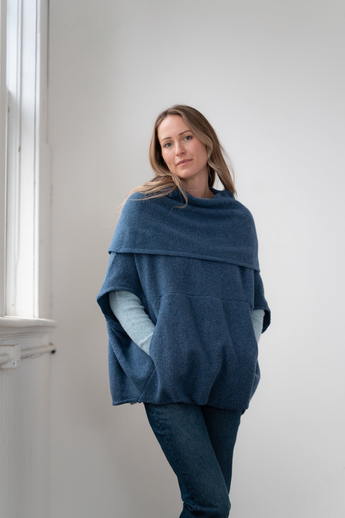 Kanga Cowl Capelet
