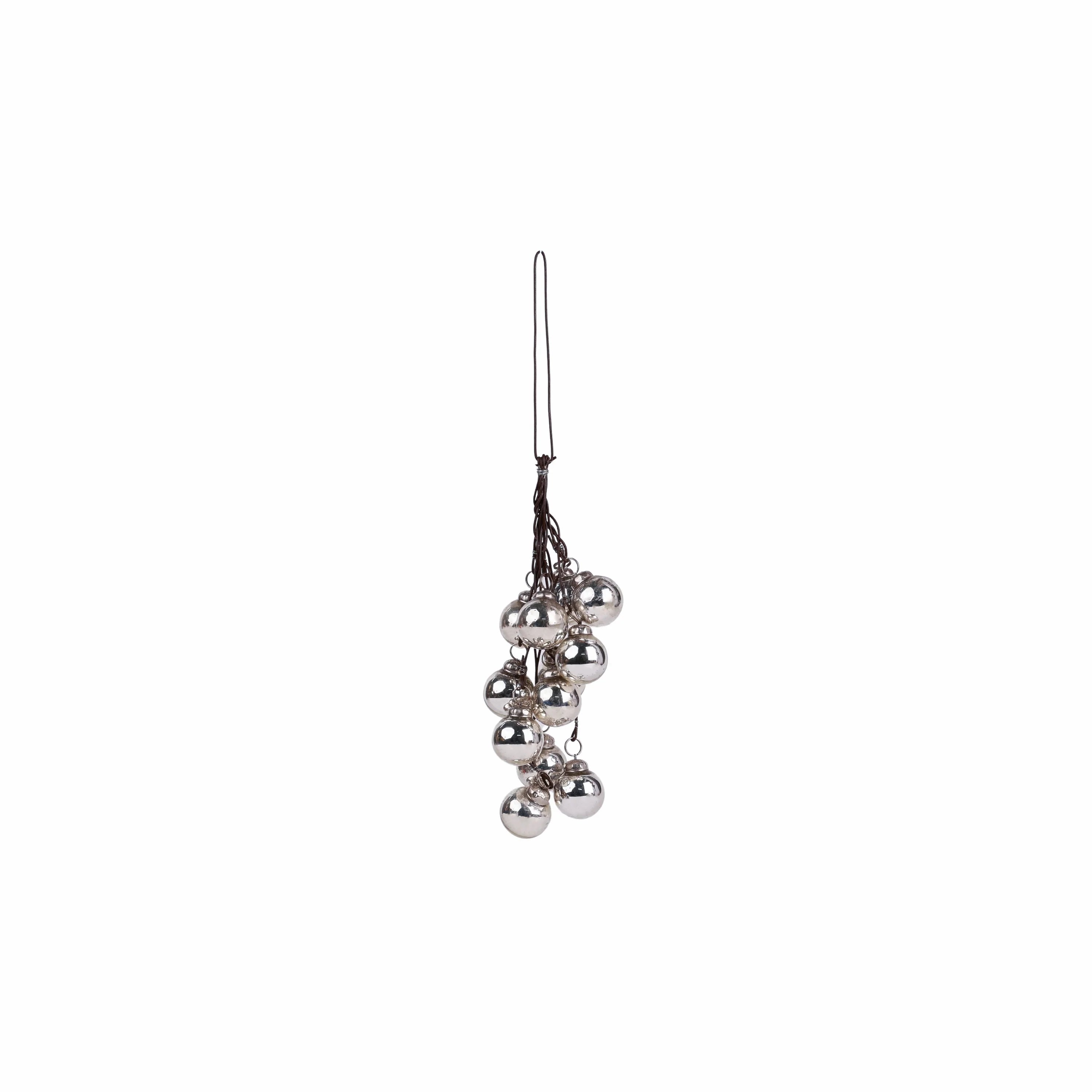 RL -SILVER BAUBLE TREE DECORATION