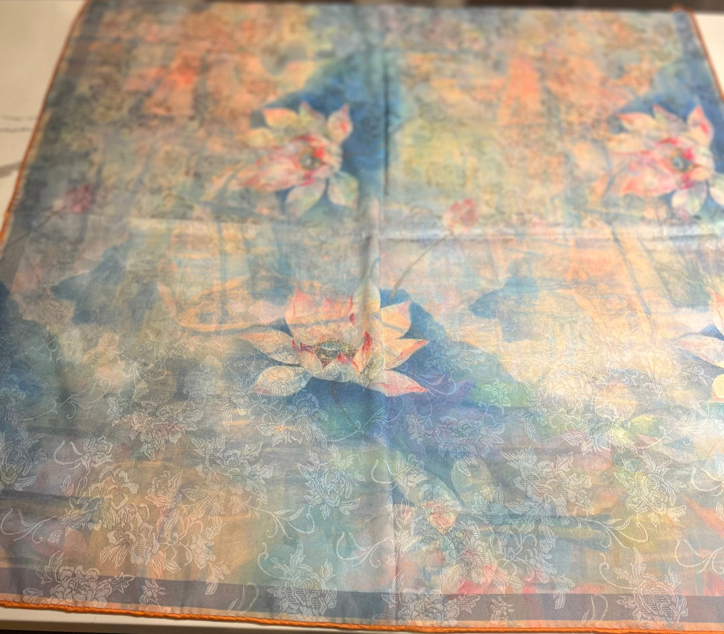 REVERSIBLE SILK SCARVES