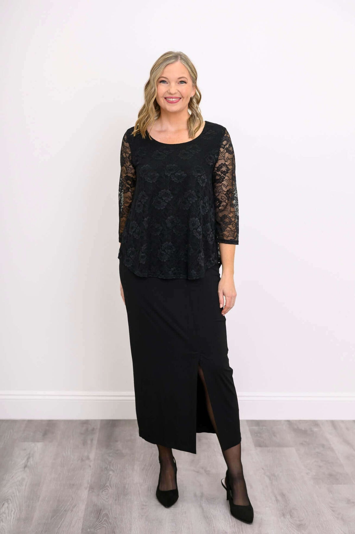 Ellen 3/4 Sleeve Top in Black