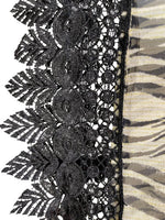 Load image into Gallery viewer, LACE TRIM BOXY TOP
