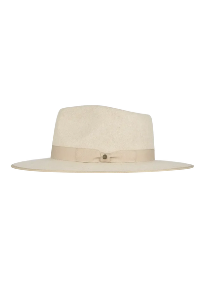 Tara Fedora