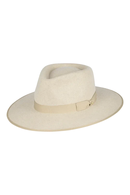 Tara Fedora