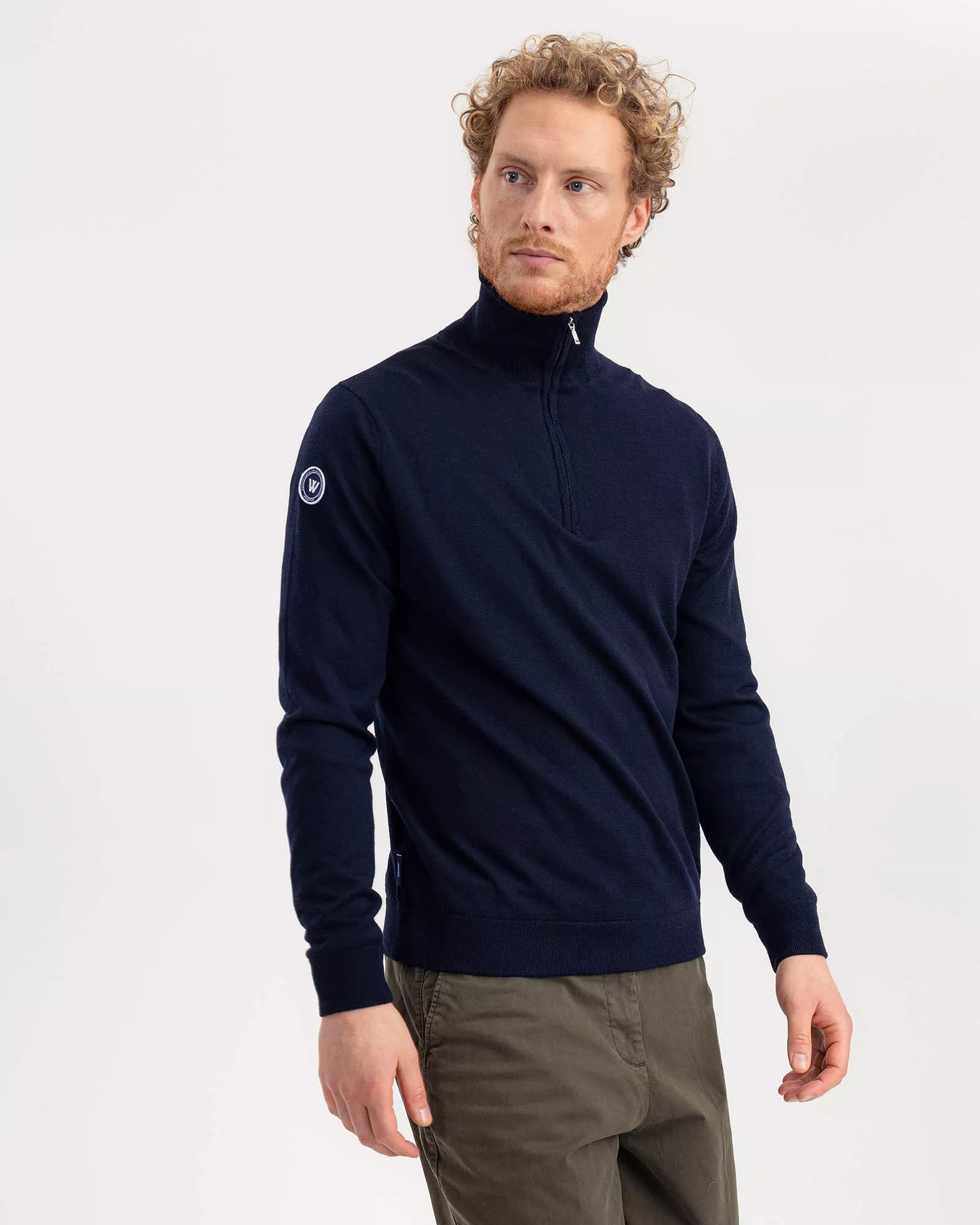 HOLEBROOK - JESPER T-NECK WINDPROOF