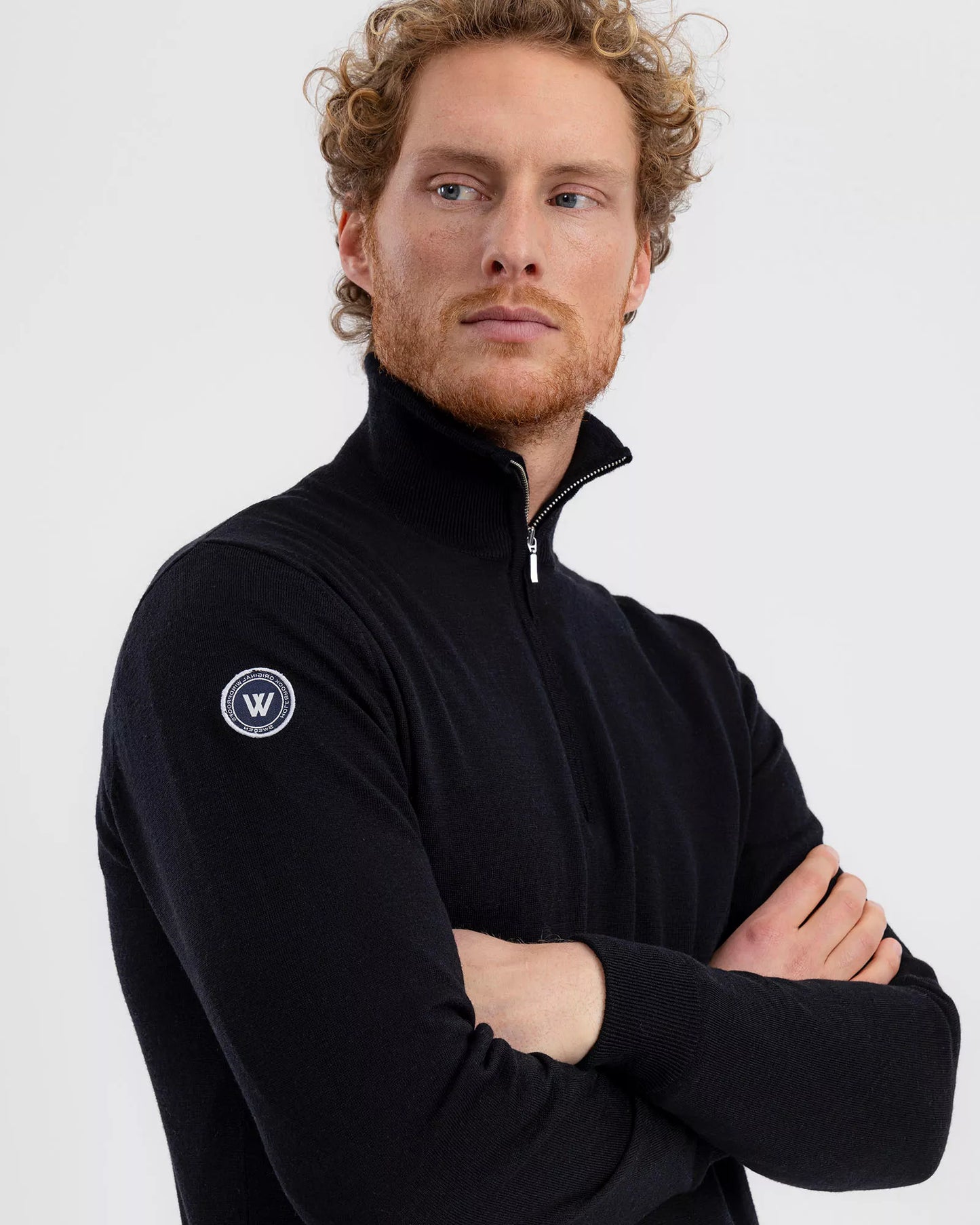 HOLEBROOK - JESPER T-NECK WINDPROOF