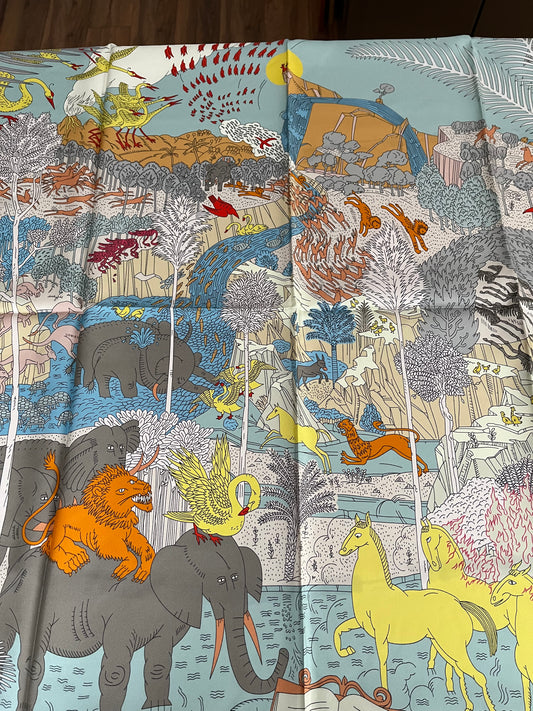 T & E -LARGE SILK SQUARE ART SCARF