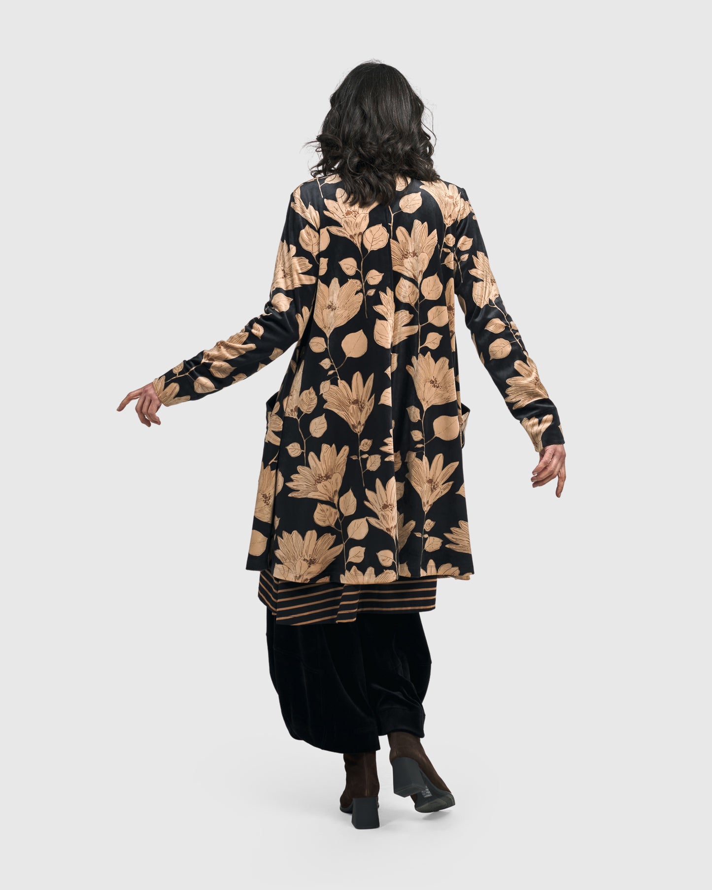 ALEMBIKA - VELVET FLORAL JACKET