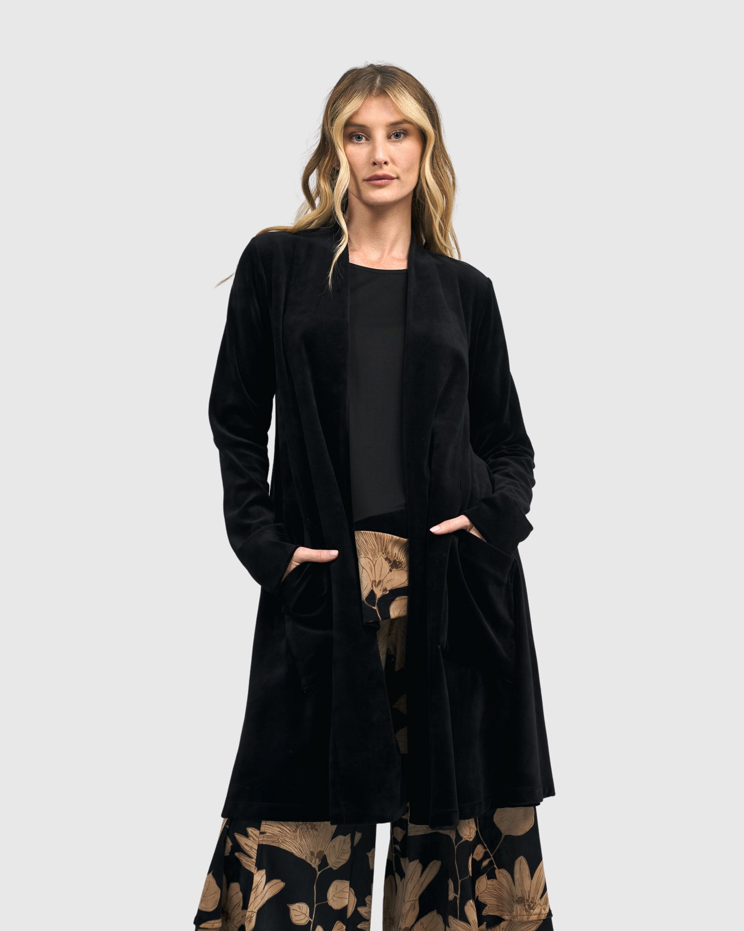 Black skirt velvet jacket best sale