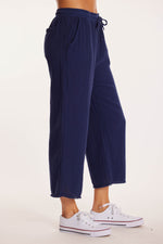 Load image into Gallery viewer, MODODOC - RIBBED WAIST MIDI PANTS
