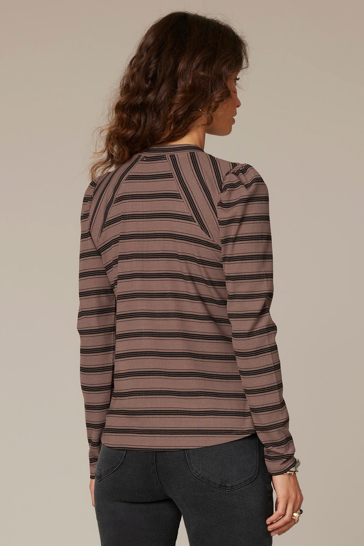 WIT & WISDOM - SCOOP NECK STRIPE TOP