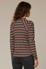 Load image into Gallery viewer, WIT &amp; WISDOM - SCOOP NECK STRIPE TOP
