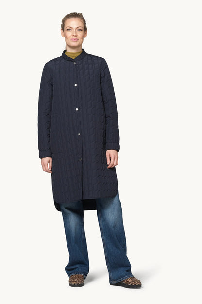 LINE01 long quilted jacket