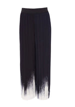 Load image into Gallery viewer, NAYA- PLEATED PANT BLACK/WHITE
