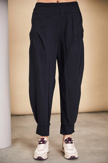 Black Cuff Travel Pant - Suttles & Seawinds