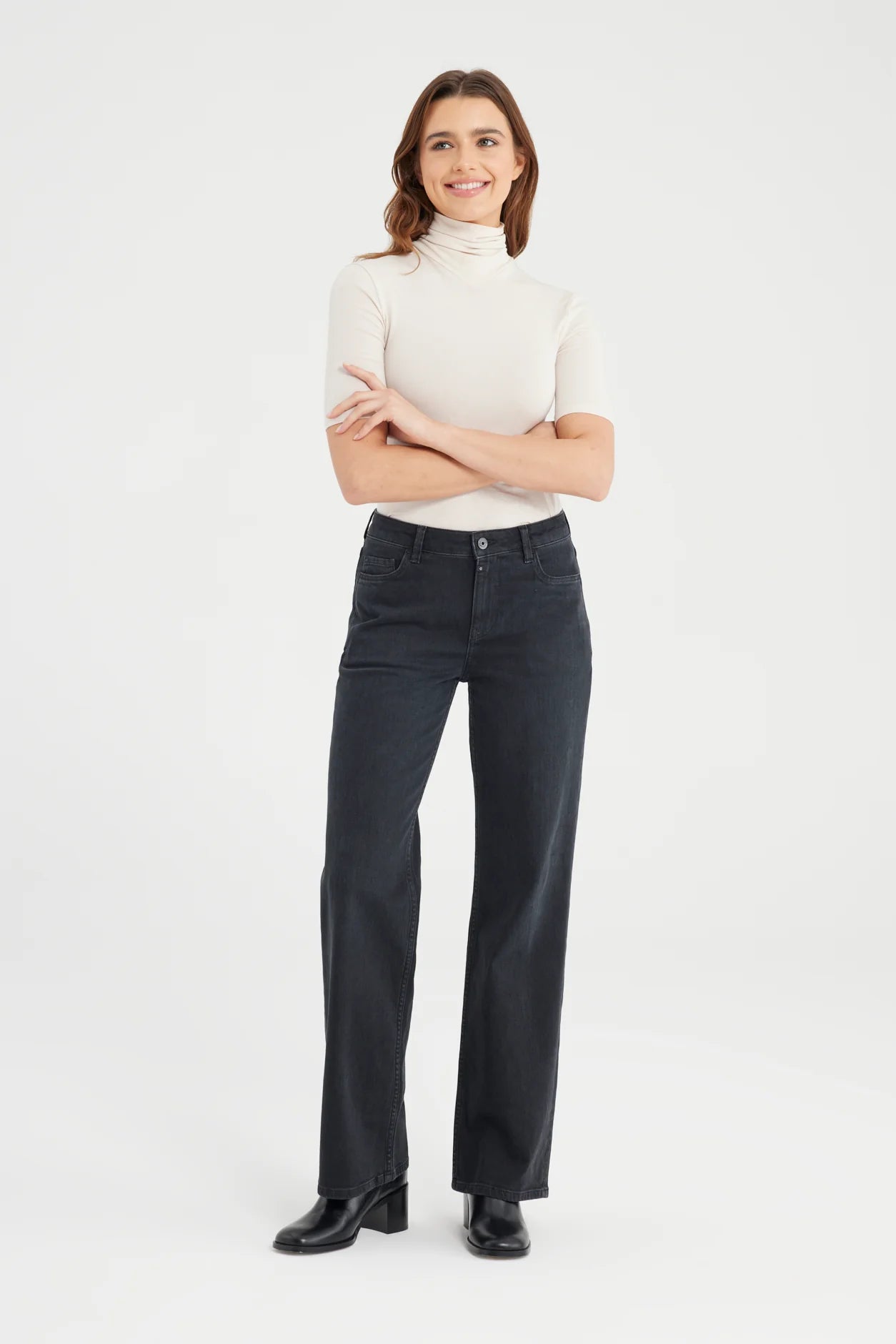 CUP OF JOE - NOVA STRAIGHT LEG JEAN