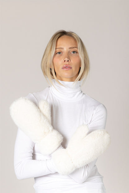 Faux Fur Luxe Mittens