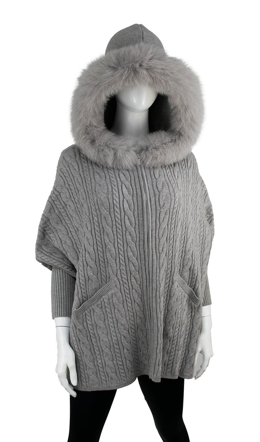 MM - CABLE KNIT PONCHO W/FUR