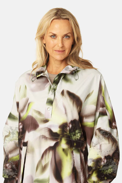 Poncho Raincoat - Light Photoristic Flower - Suttles & Seawinds