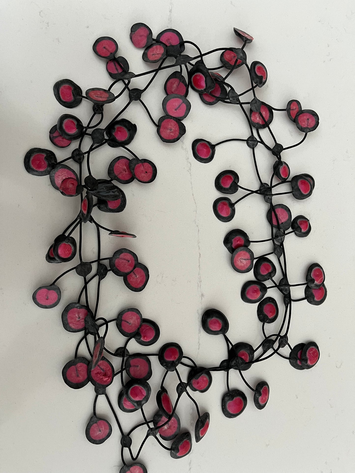 ANNEMIEKE BROENINK - POP DD RUBBER NECKLACE