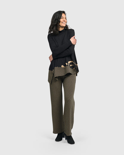 Black Tunic w/ Print Pattern - Suttles & Seawinds