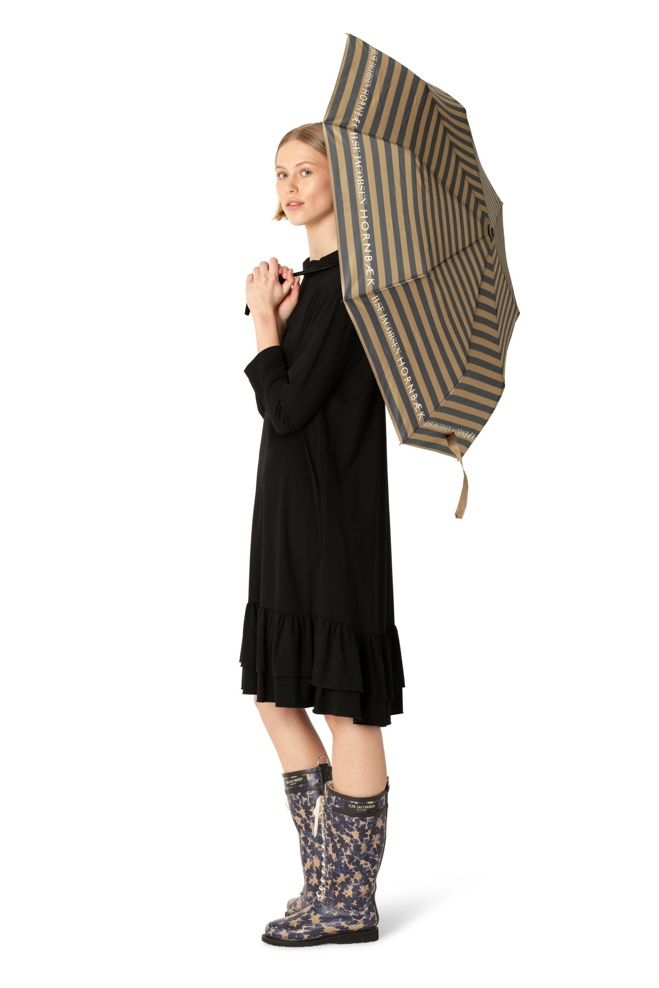 ILSE JACOBSEN - UMBRELLA