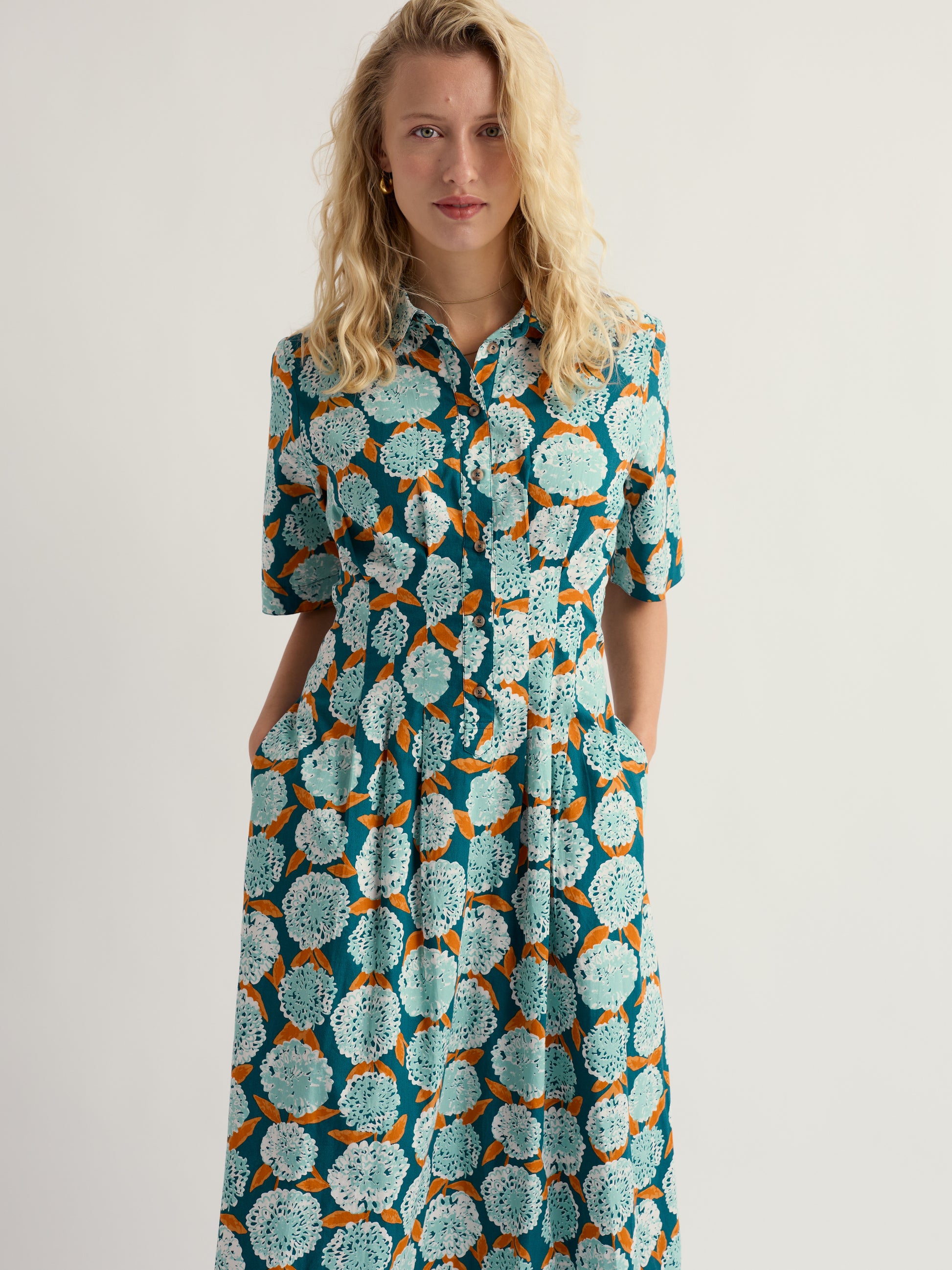 Wild Liquorice Dress - Suttles & Seawinds