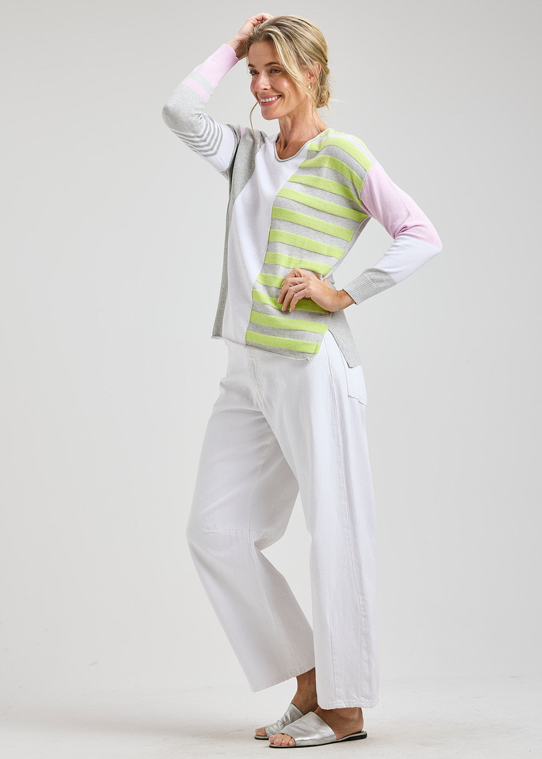 Contrast Strip V-Neck Sweater