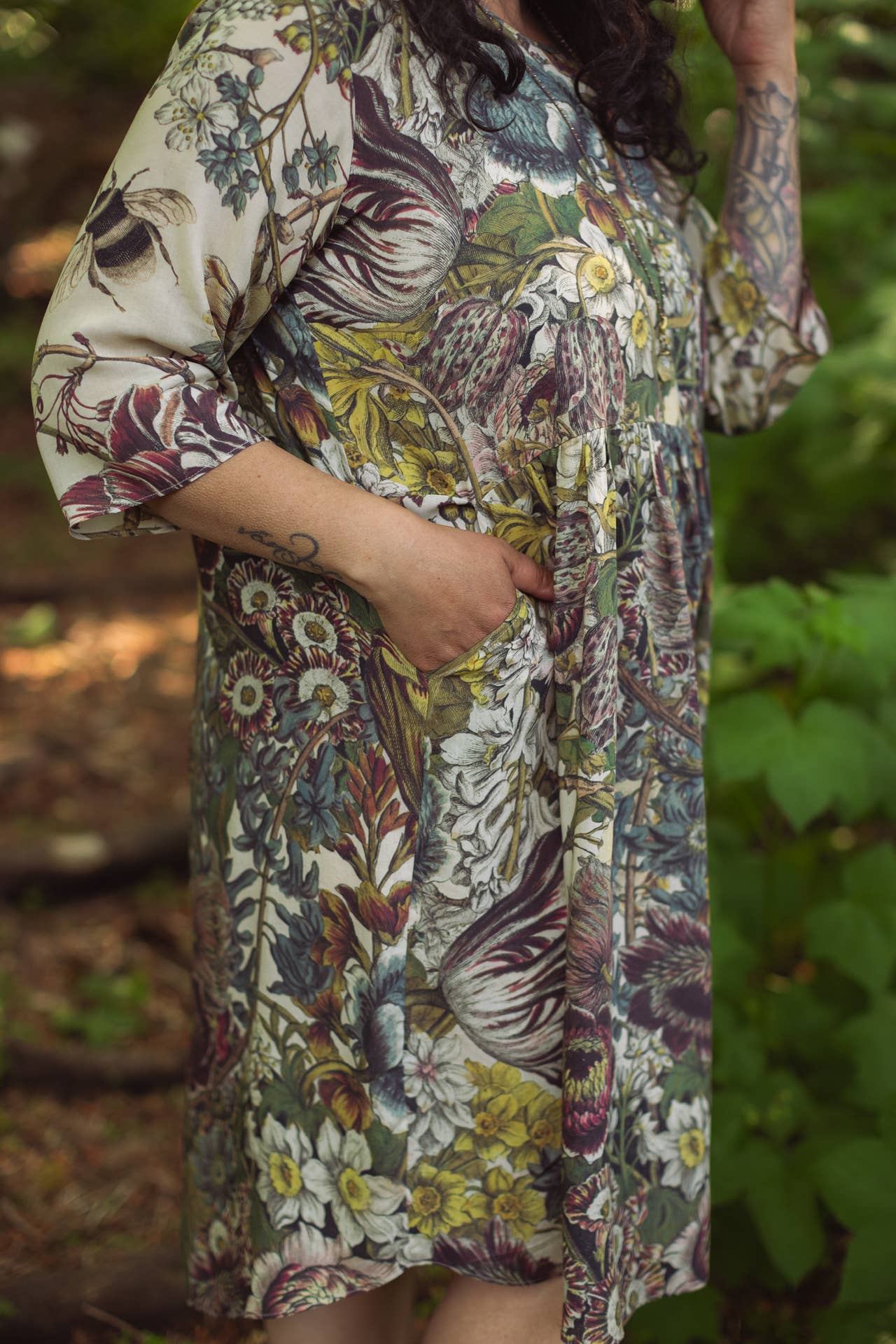 Love Grows Wild Artist Dress Tunic w/ Pockets, Bees & Floral - Suttles & Seawinds