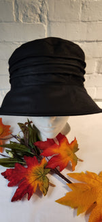 Load image into Gallery viewer, FAILSWORTH - BRITISH WAX HAT
