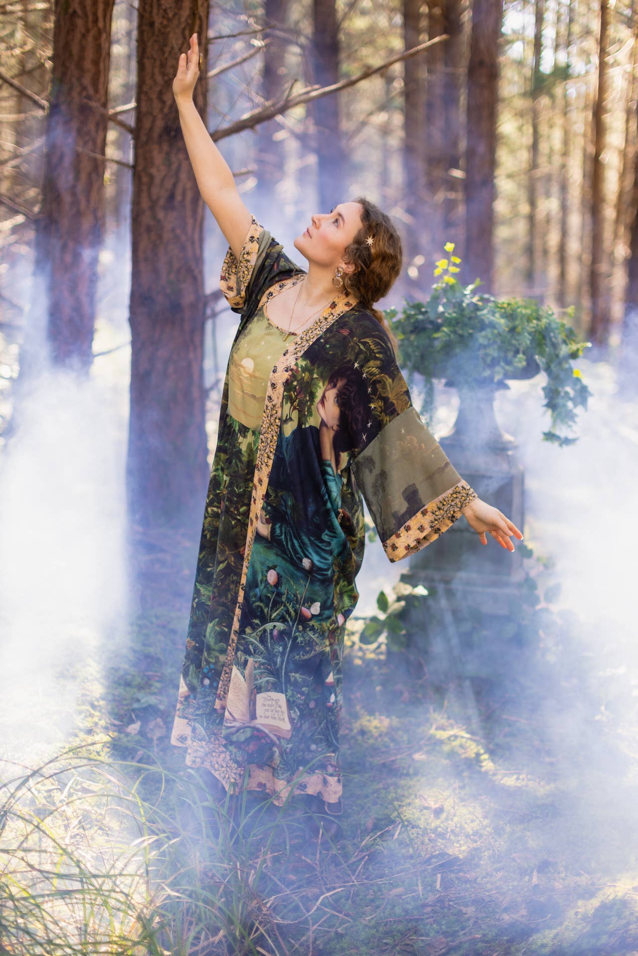 Bella Notte Opera Duster Kimono Robe w/Rabbit & Moon - Suttles & Seawinds