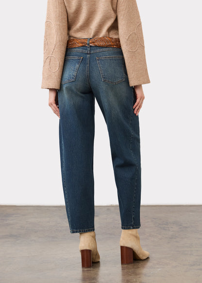 Girlfriend dark Wash Barrel Ankle